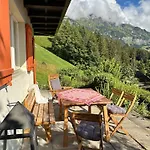 Cozy In Wengen With Views Lauterbrunnen